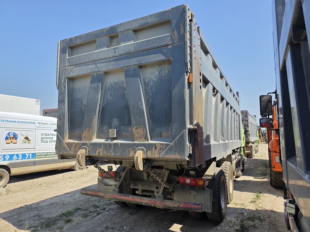 Shacman (Shaanxi) SX* 8x4 Самосвал - 3
