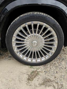 Mercedes-Benz GLS Maybach - 10