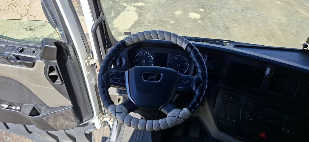 MAN TGX 4X2 Седельный тягач - 5