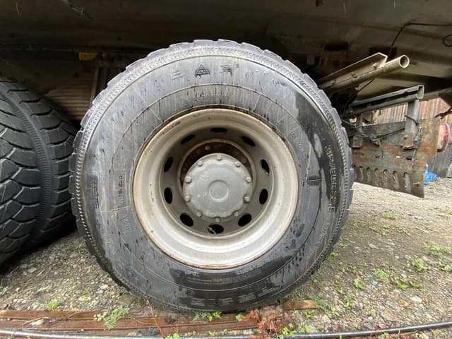 Howo ZZ* 8x4 Самосвал - 9