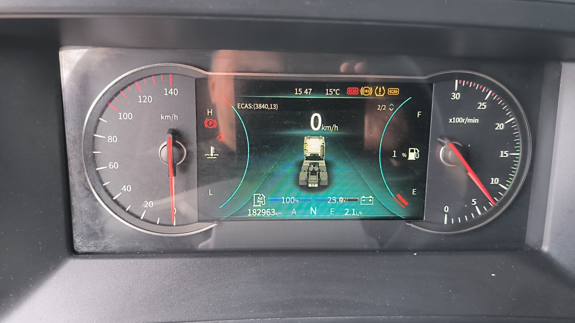 Dongfeng DFH 4x2 Седельный тягач - 7