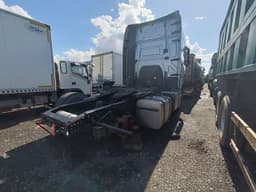 Shacman (Shaanxi) SX* 4x2 Седельный тягач - 3