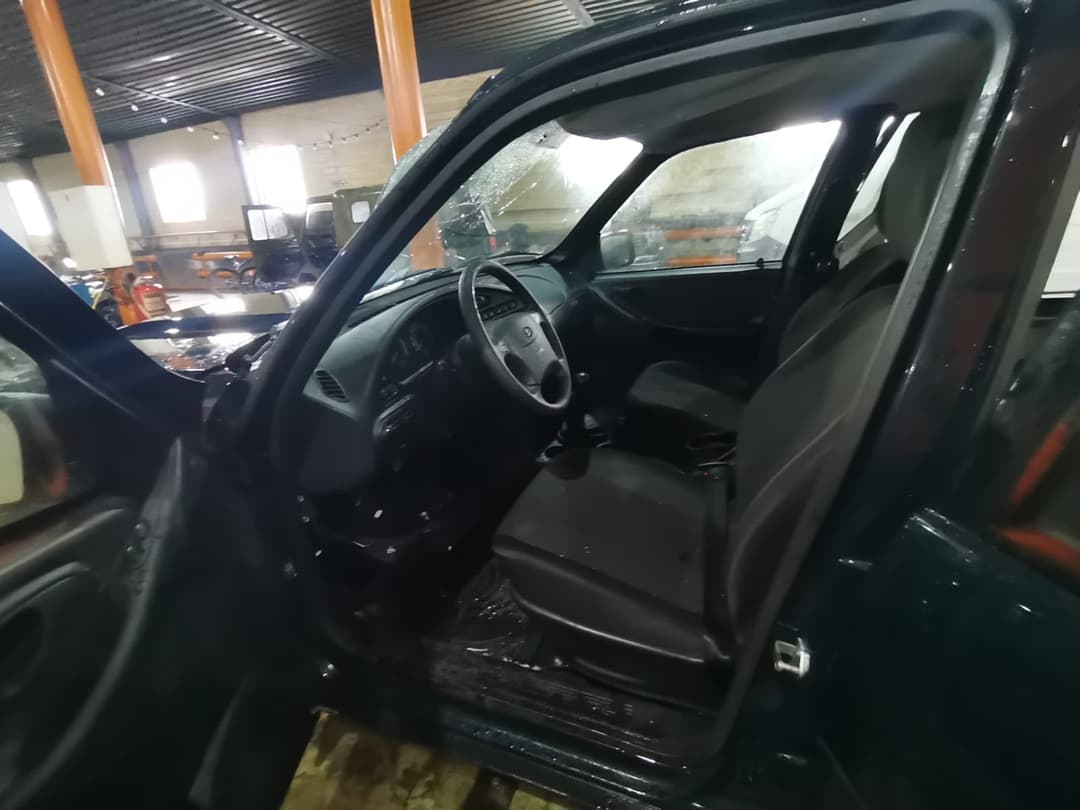 Lada Niva Travel - 6
