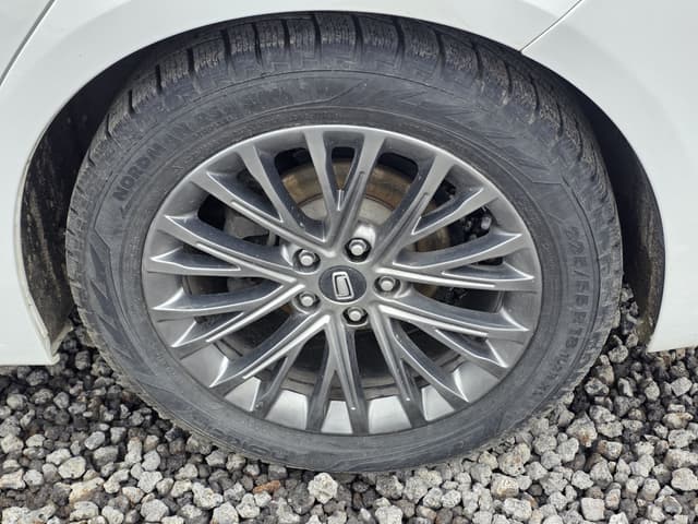 FAW Bestune B70 - 10