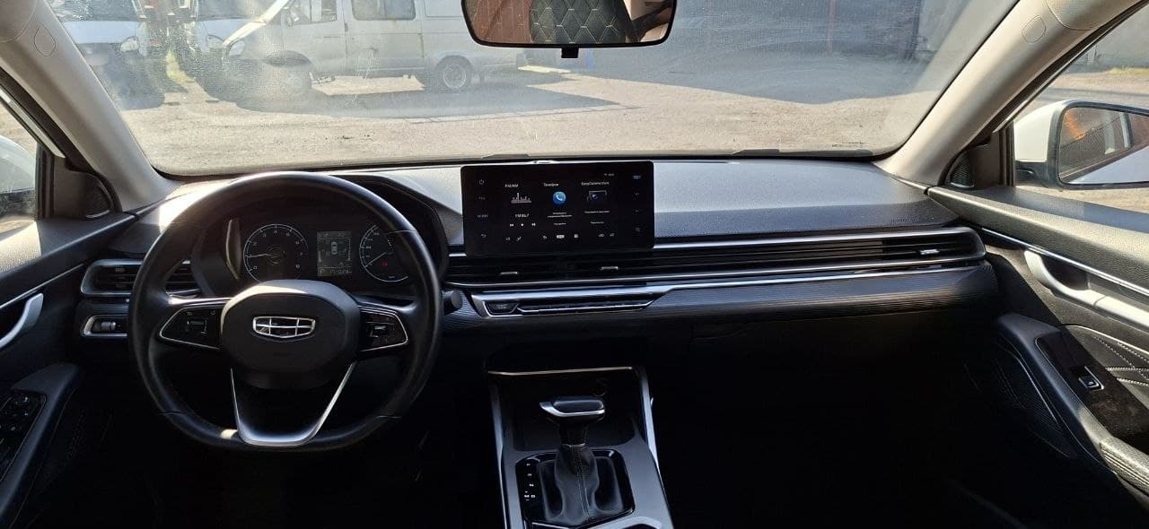 Geely EMGRAND - 5