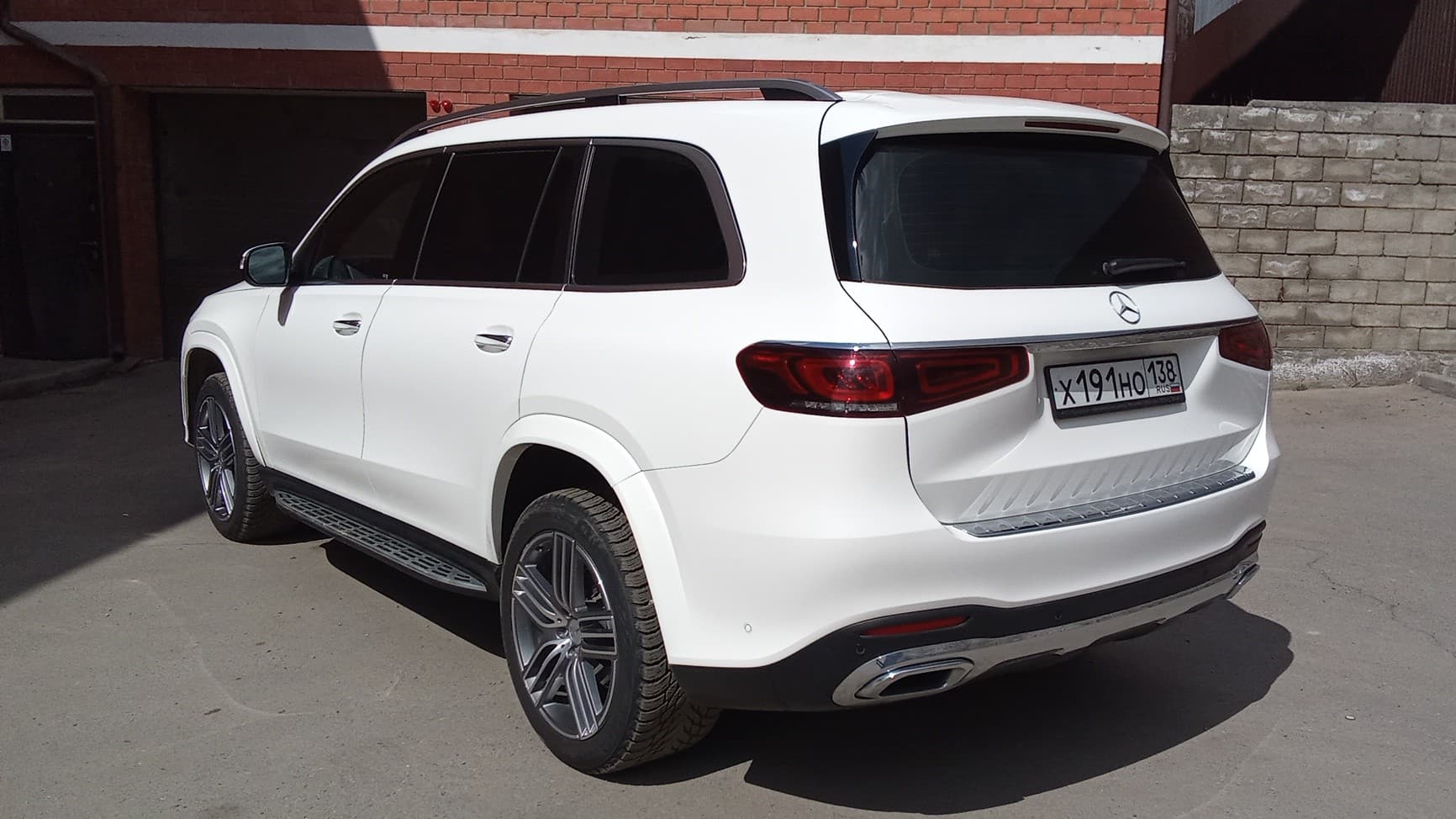 Mercedes-Benz GLS - 4