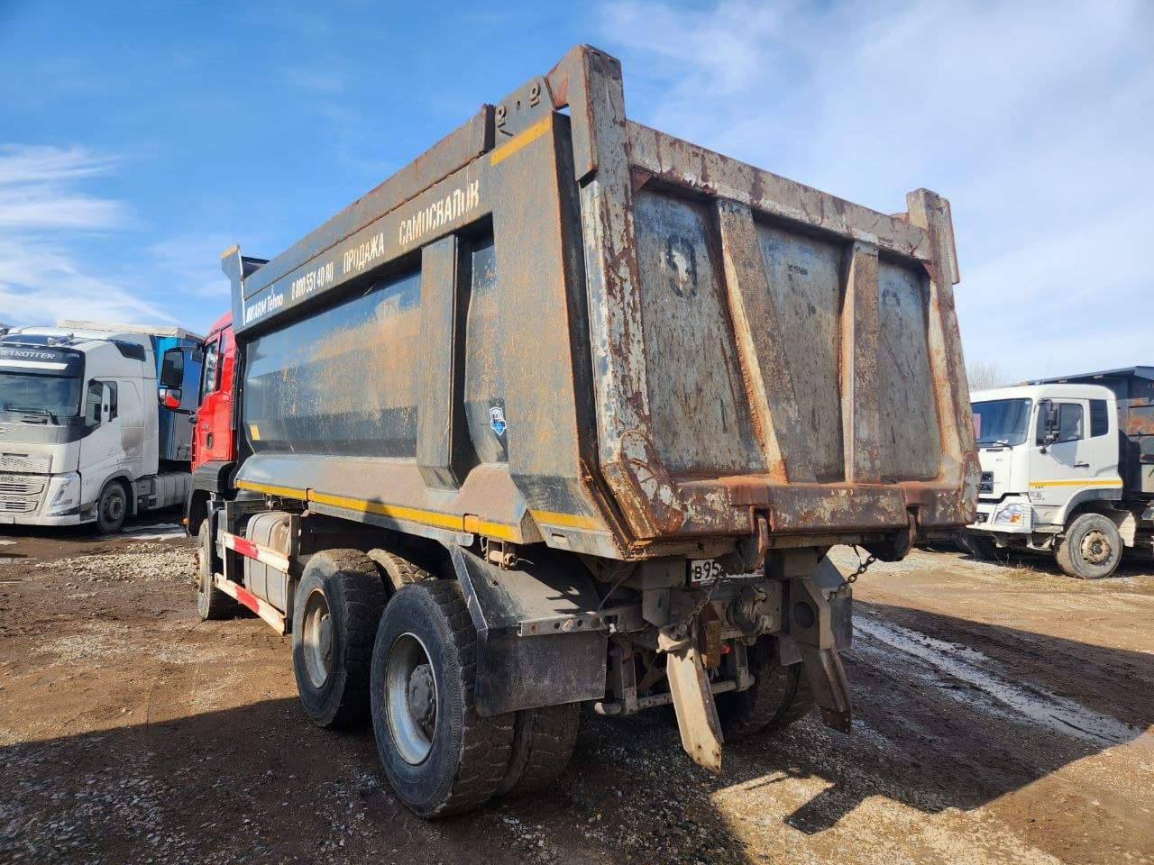 Howo ZZ3257V384GE1 6x4 Самосвал - 4
