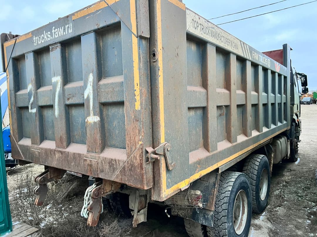 FAW J6* 6x4 Самосвал - 3
