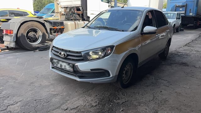 Lada Granta седан - 1