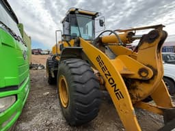 Beezone 956* Фронтальный погрузчик - 2