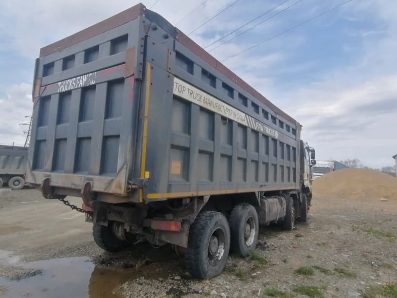 FAW J6 8x4 Самосвал - 3