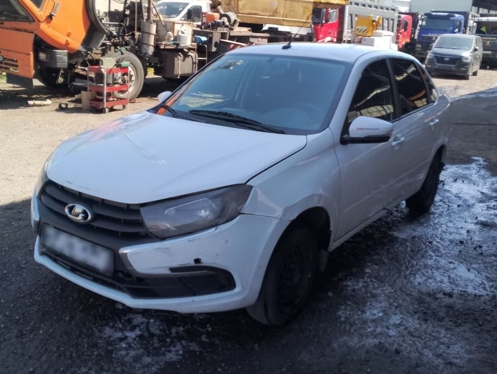 Lada Granta седан - 1