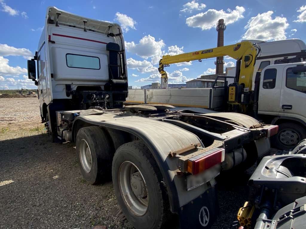 Beiben ND3250 6x4 Седельный тягач - 4