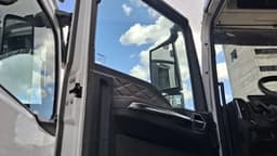 Sitrak C7H 4x2 Седельный тягач - 8