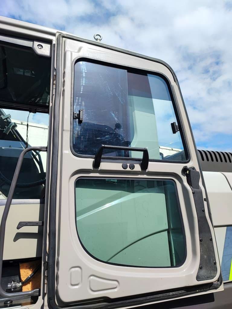 Zoomlion ZE215 Экскаватор - 7