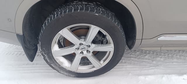 Volvo XC90 - 10
