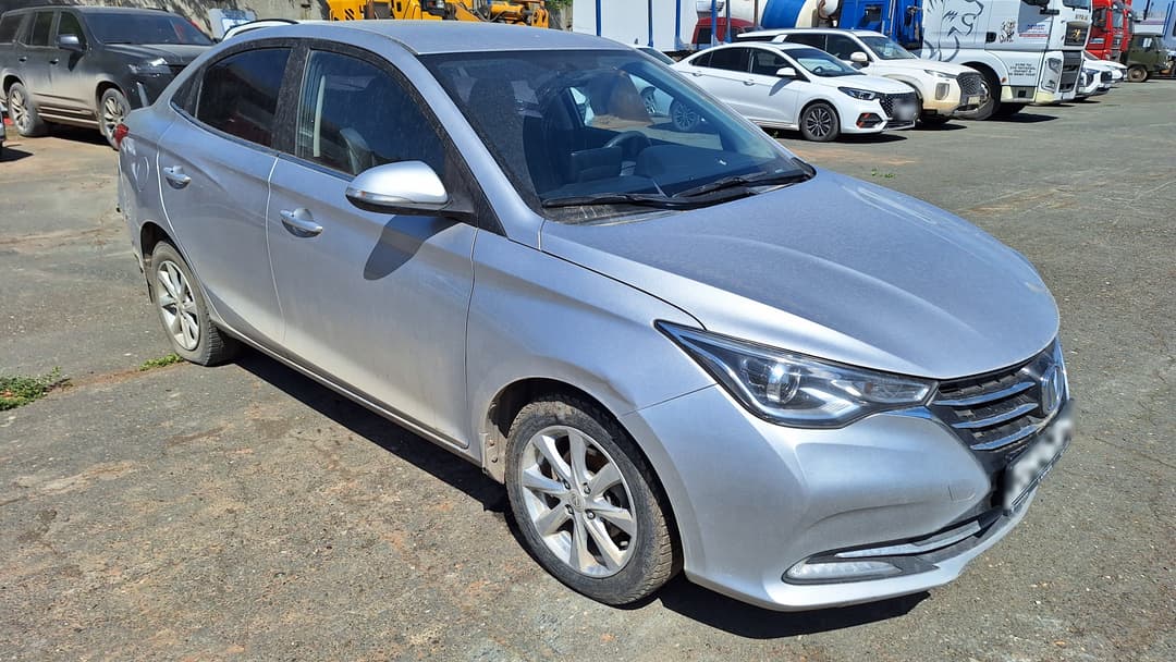 Changan Alsvin - 2