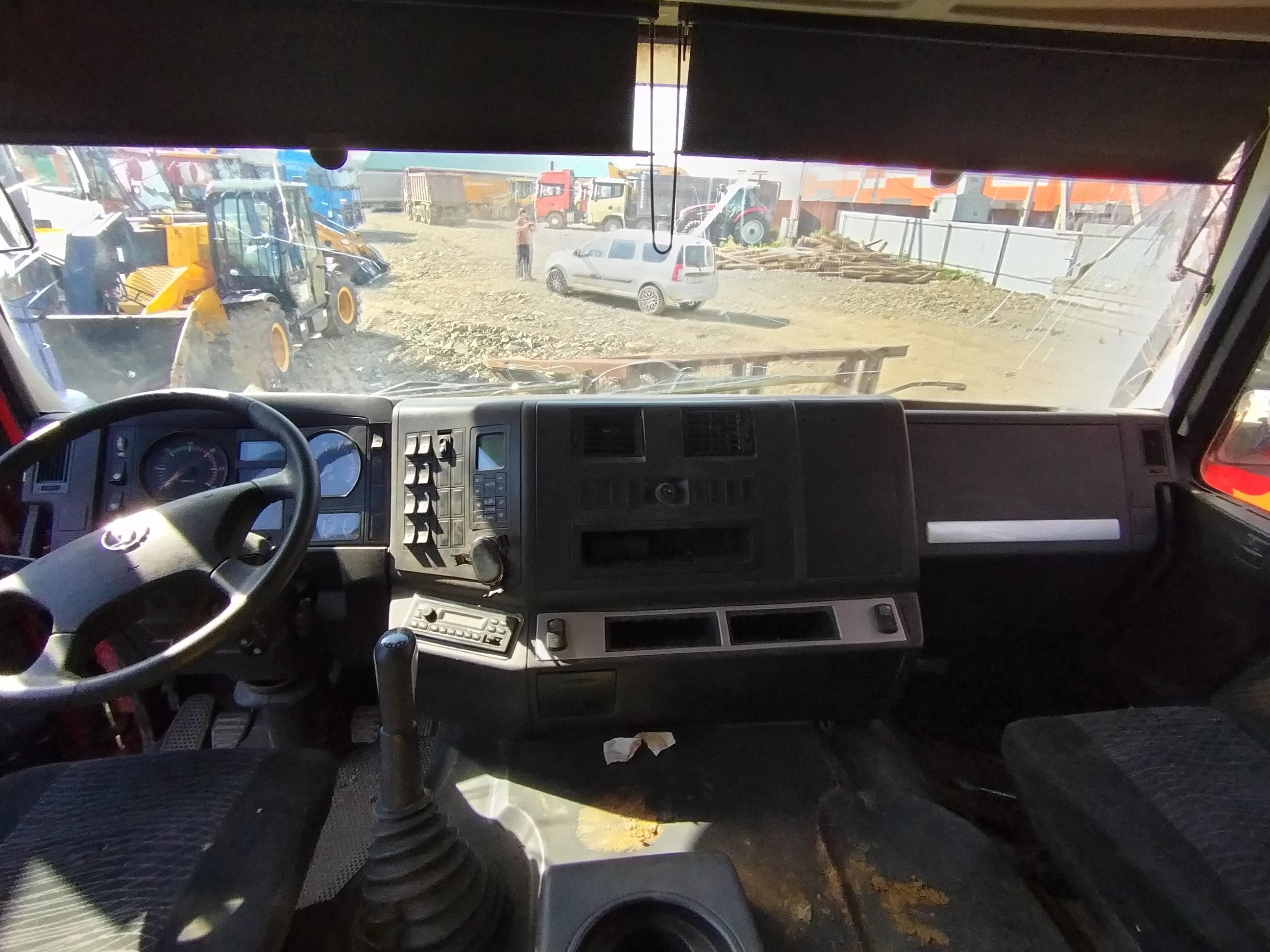 Shacman (Shaanxi) SX* 6x4 Самосвал - 5