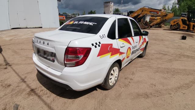 Lada Granta седан - 3