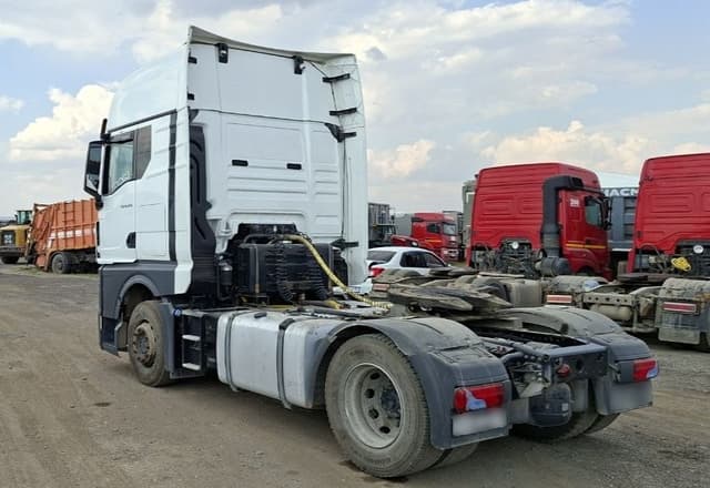 MAN TGX 4X2 Седельный тягач - 4