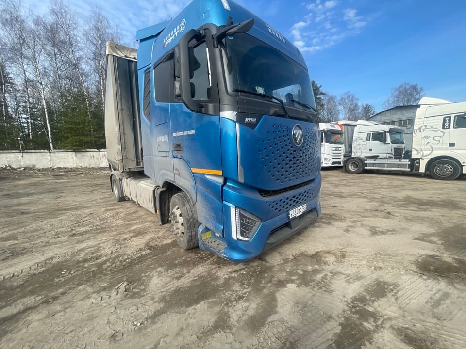 Foton AUMAN Galaxy 4x2 Седельный тягач - 2