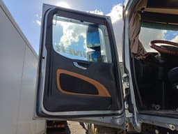 Shacman (Shaanxi) SX* 4x2 Седельный тягач - 6