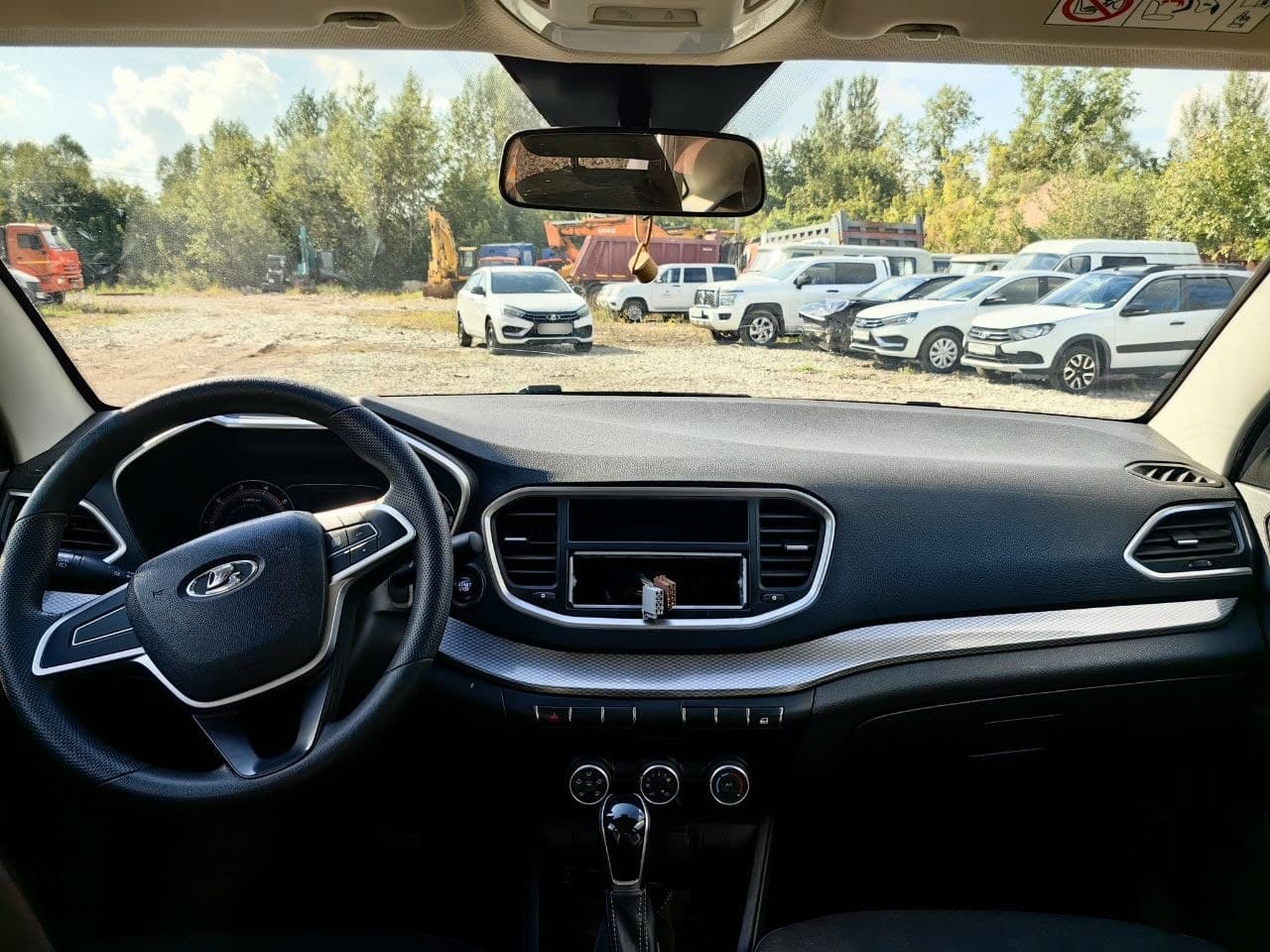 Lada Vesta седан - 5