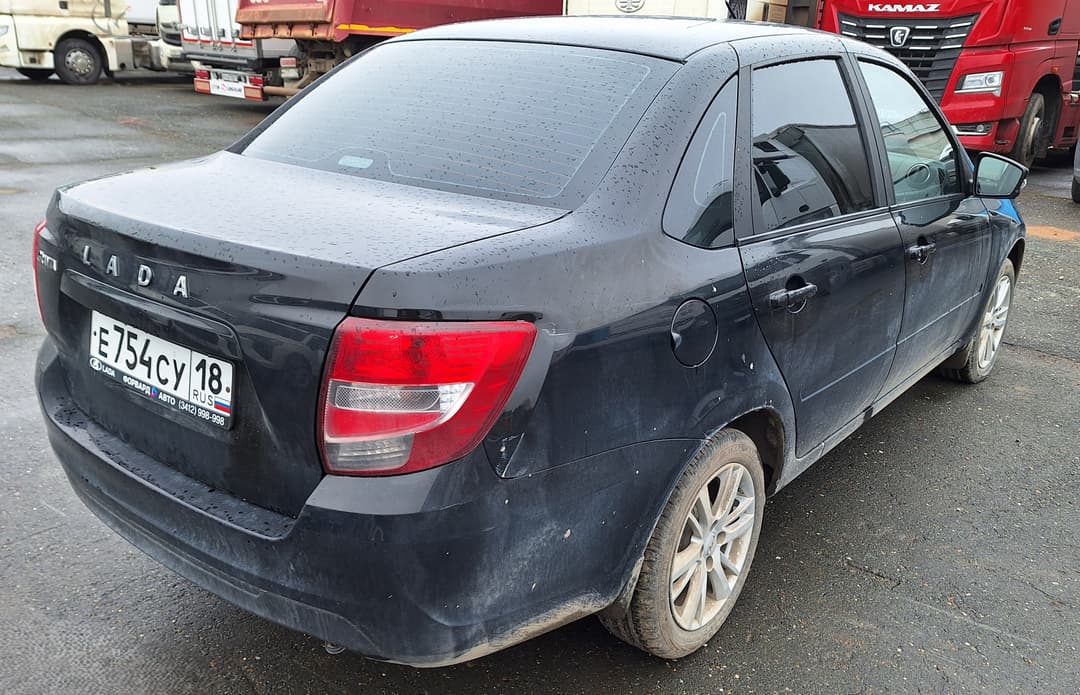 Lada Granta седан - 3