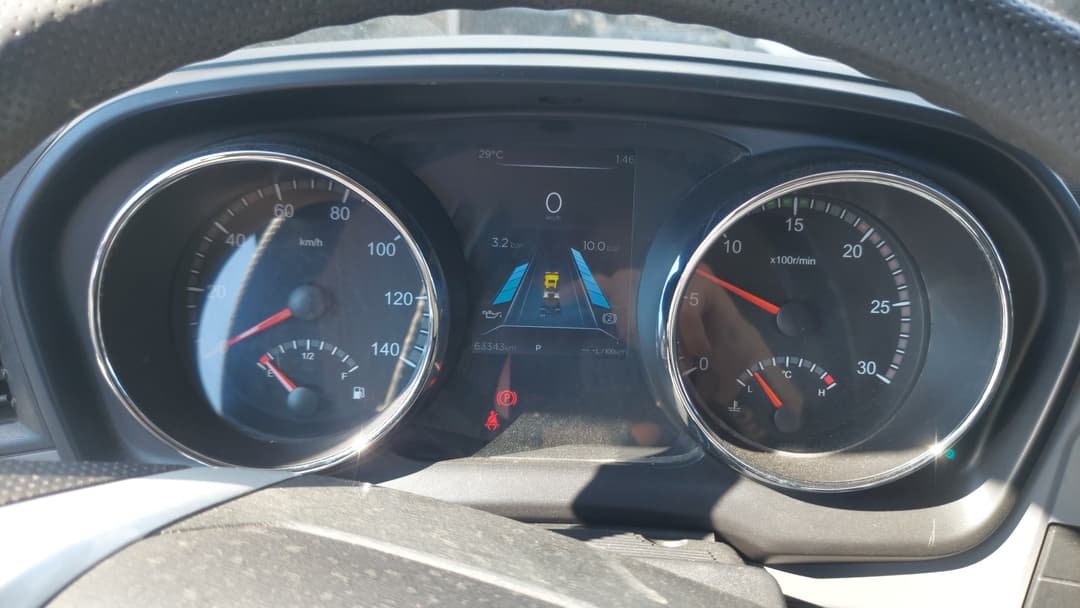 Dongfeng KC 8x4 Самосвал - 7