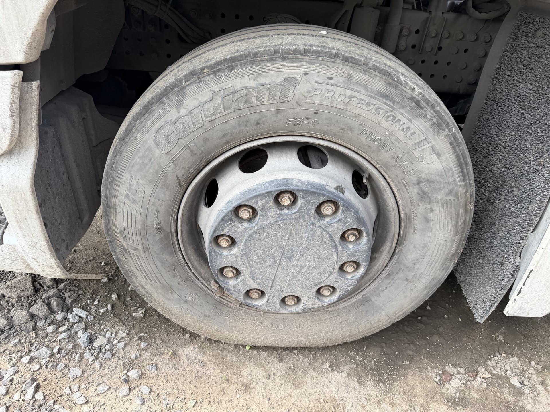 Камаз 54901 4x2 Седельный тягач - 10