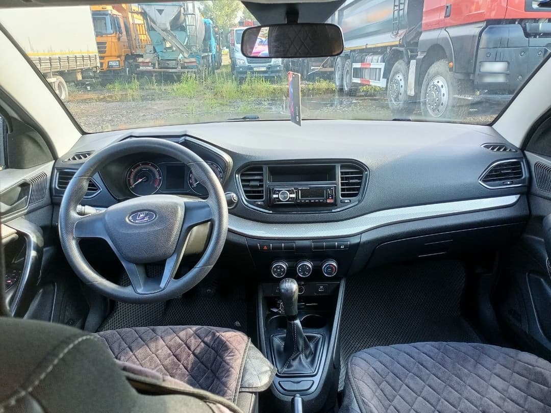 Lada Vesta седан - 5