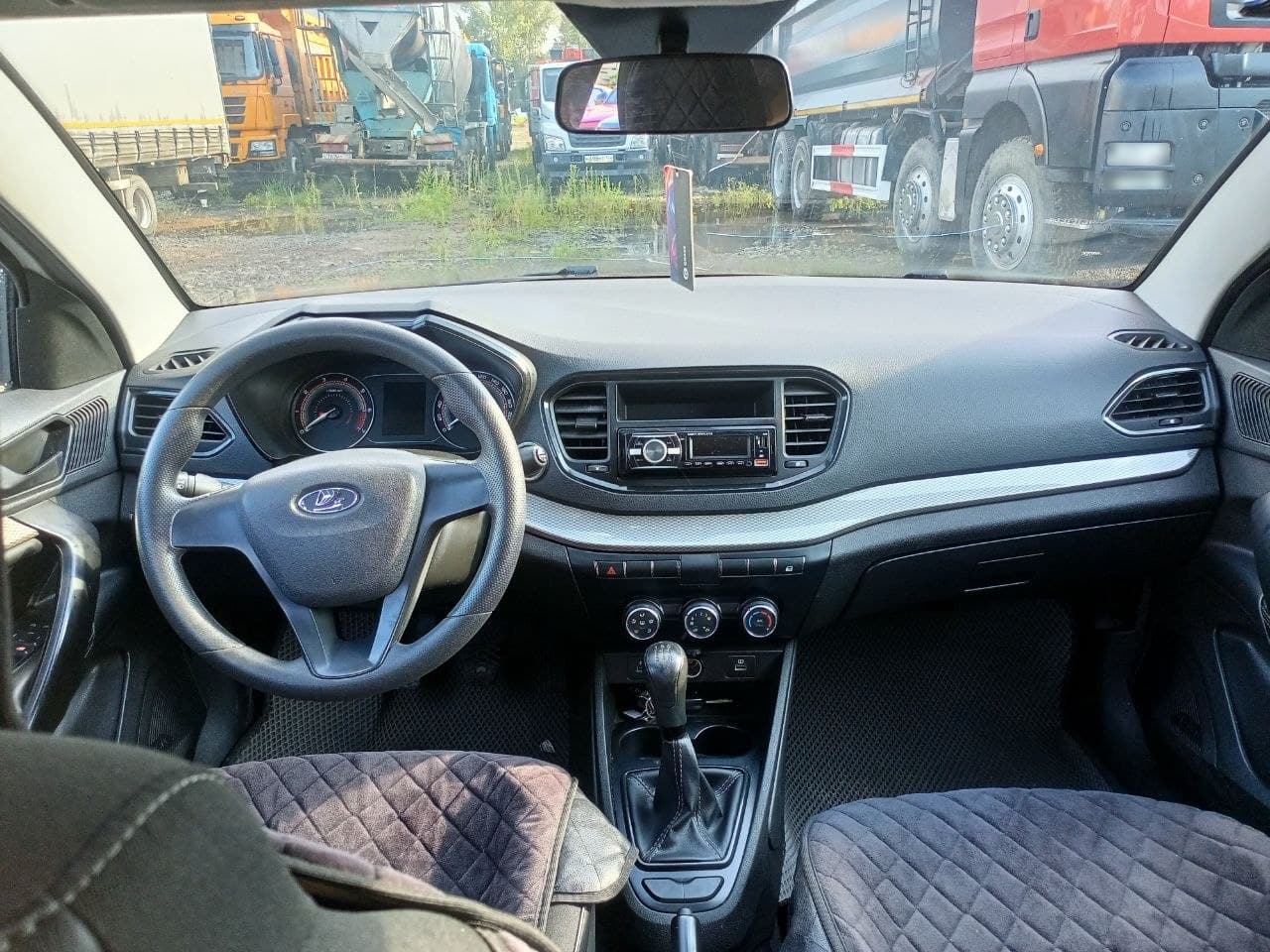 Lada Vesta седан - 5