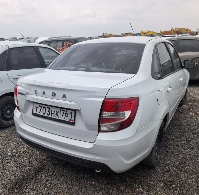 Lada Granta седан - 3