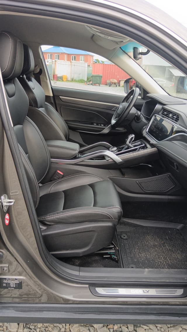 Geely Atlas Pro - 5