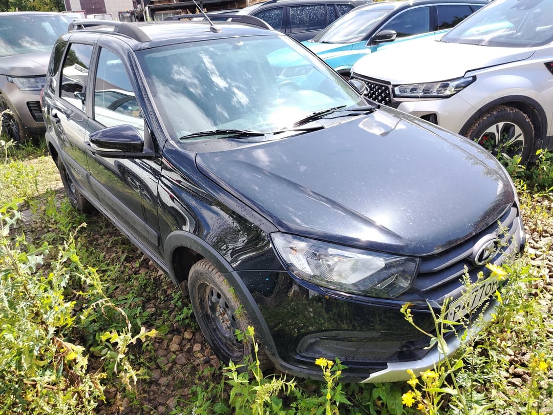 Lada Granta Cross - 2