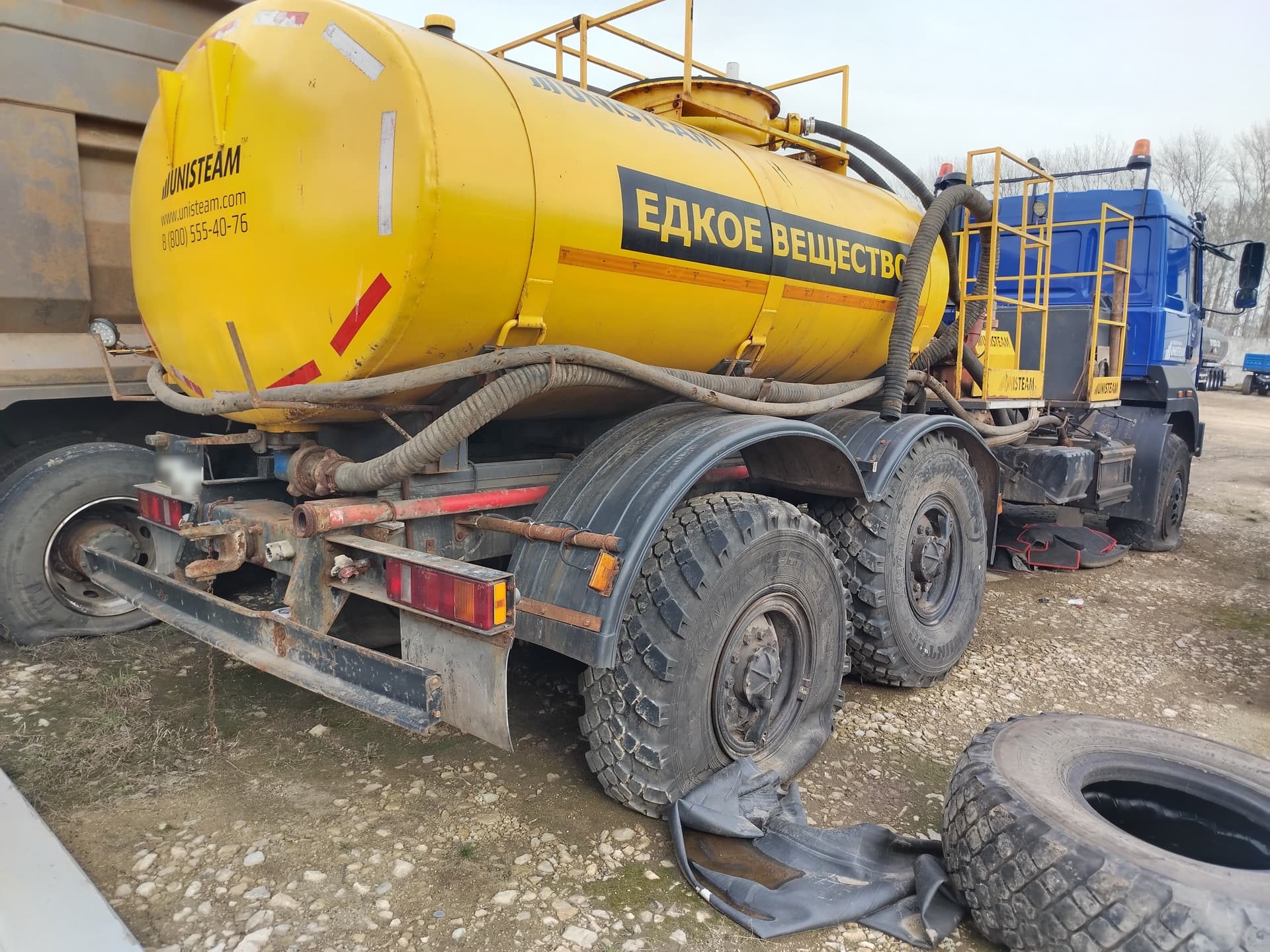 Завод Паровых Установок Юнистим АКОС на шасси Ural 4320 6x6 Установка насосная для кислотной обработки скважин - 3
