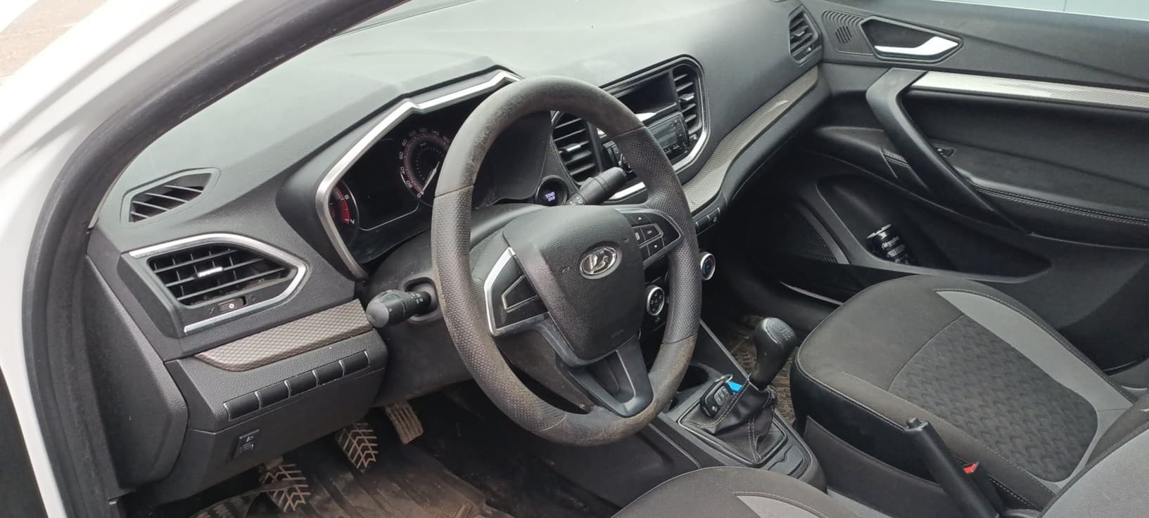 Lada Vesta седан - 5