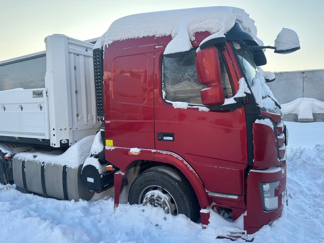 Dayun CGC4180 4x2 Седельный тягач - 2