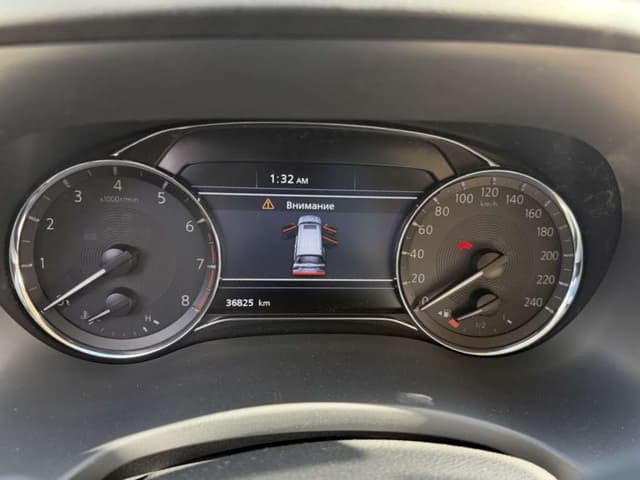 Infiniti QX80 - 6