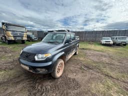UAZ Pickup - 1