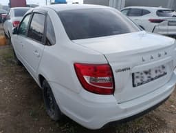Lada Granta седан - 3
