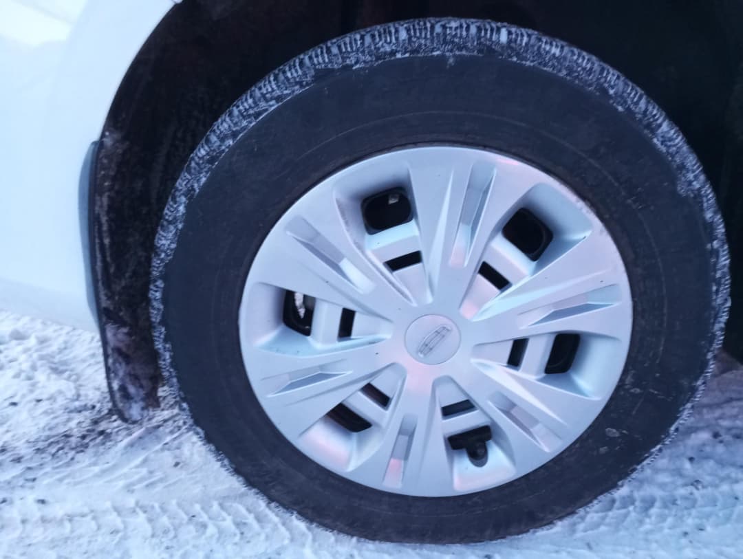Geely EMGRAND - 9