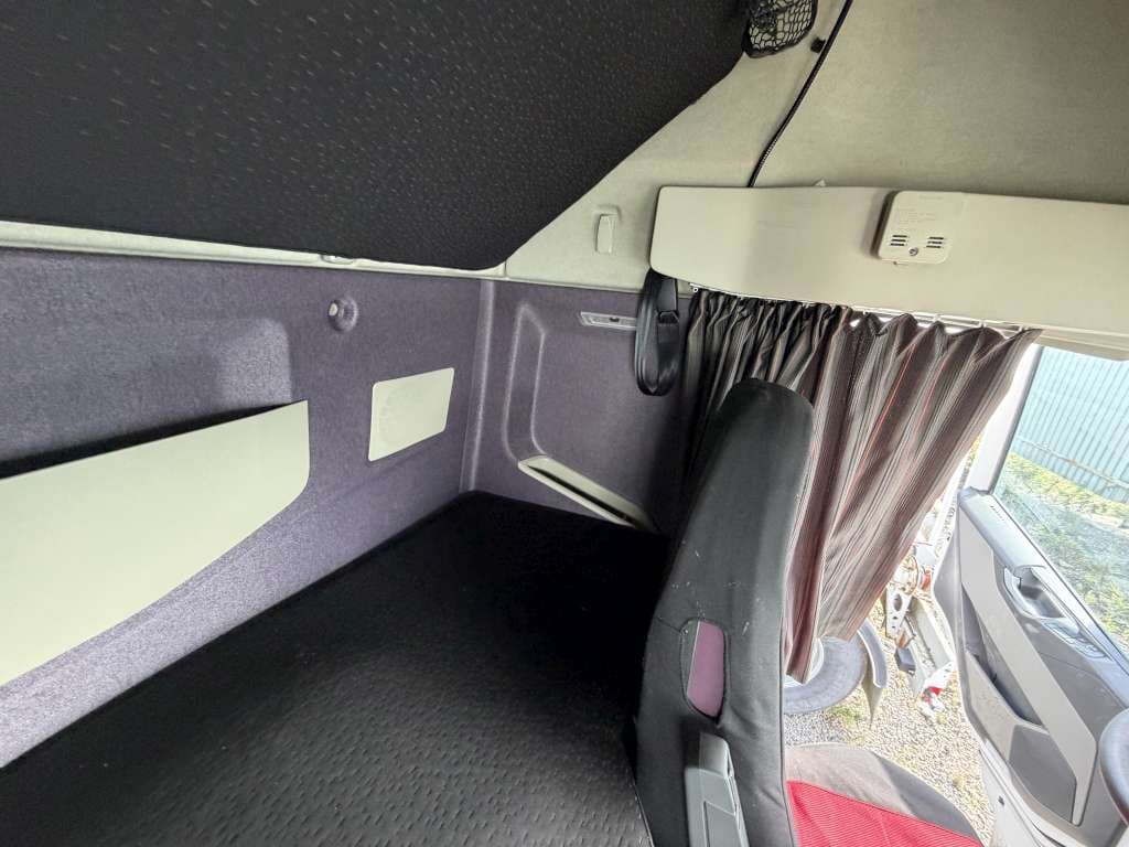Volvo FM 6x2 Седельный тягач - 8