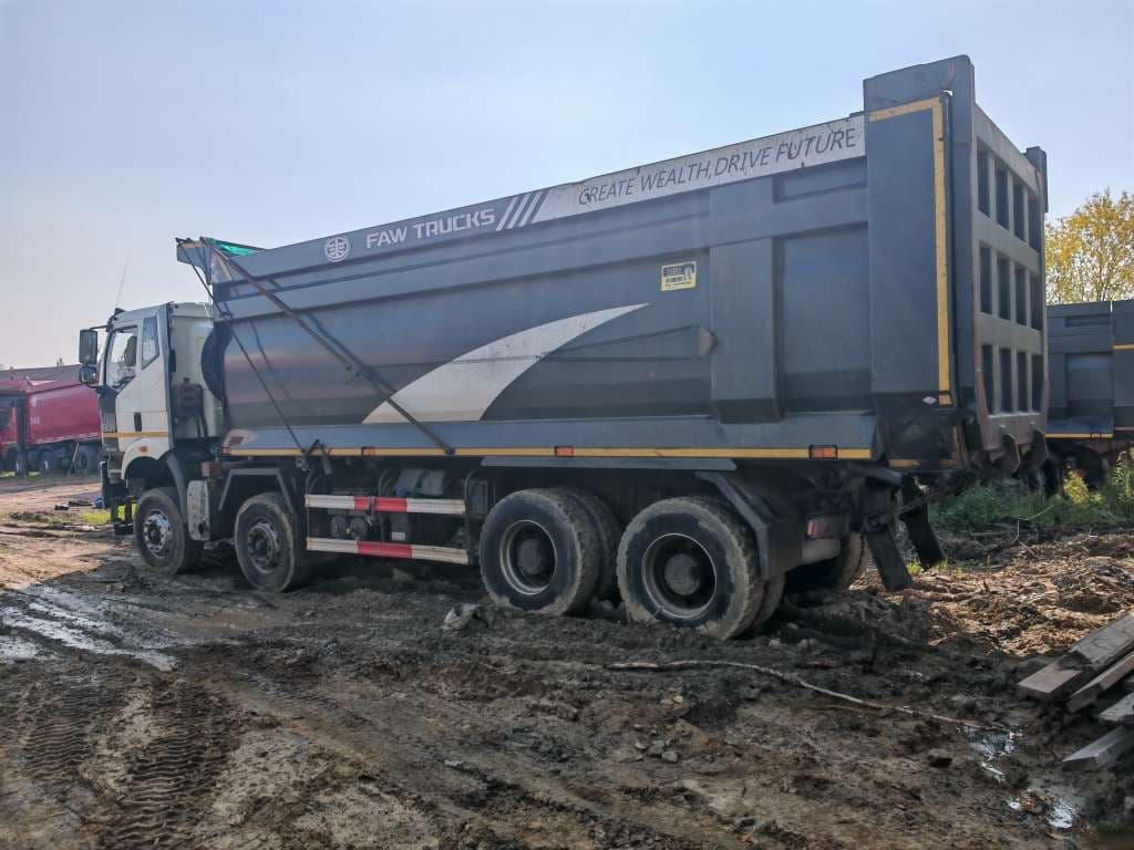 FAW CA 3310 8x4 Самосвал - 4