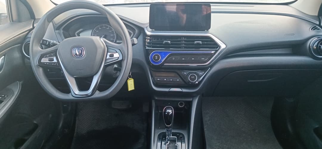 Changan Alsvin - 5