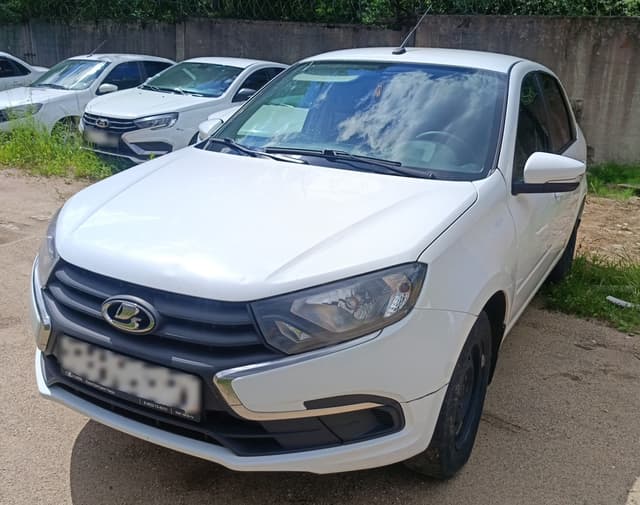 Lada Granta седан - 1