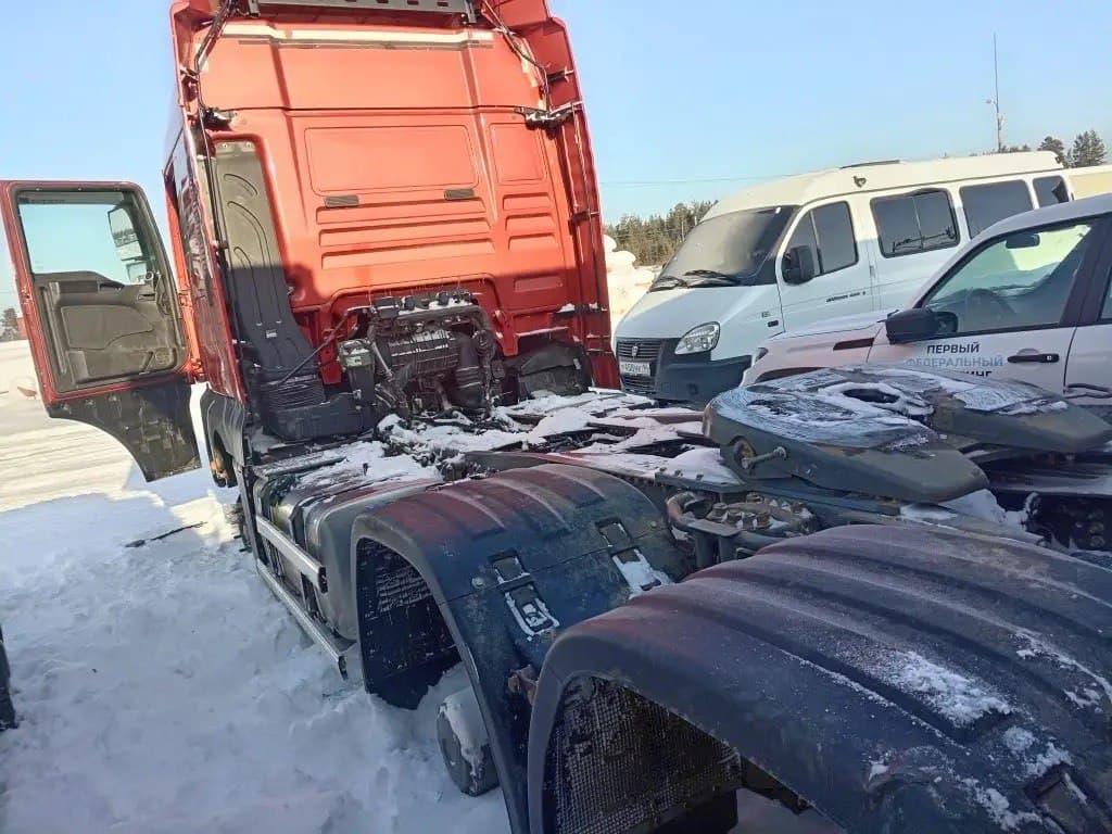 Sitrak C7H 6x4 Седельный тягач - 4