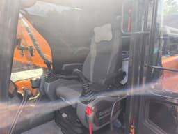 Doosan DX320 Экскаватор - 5