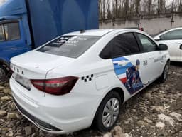 Lada Vesta седан - 3