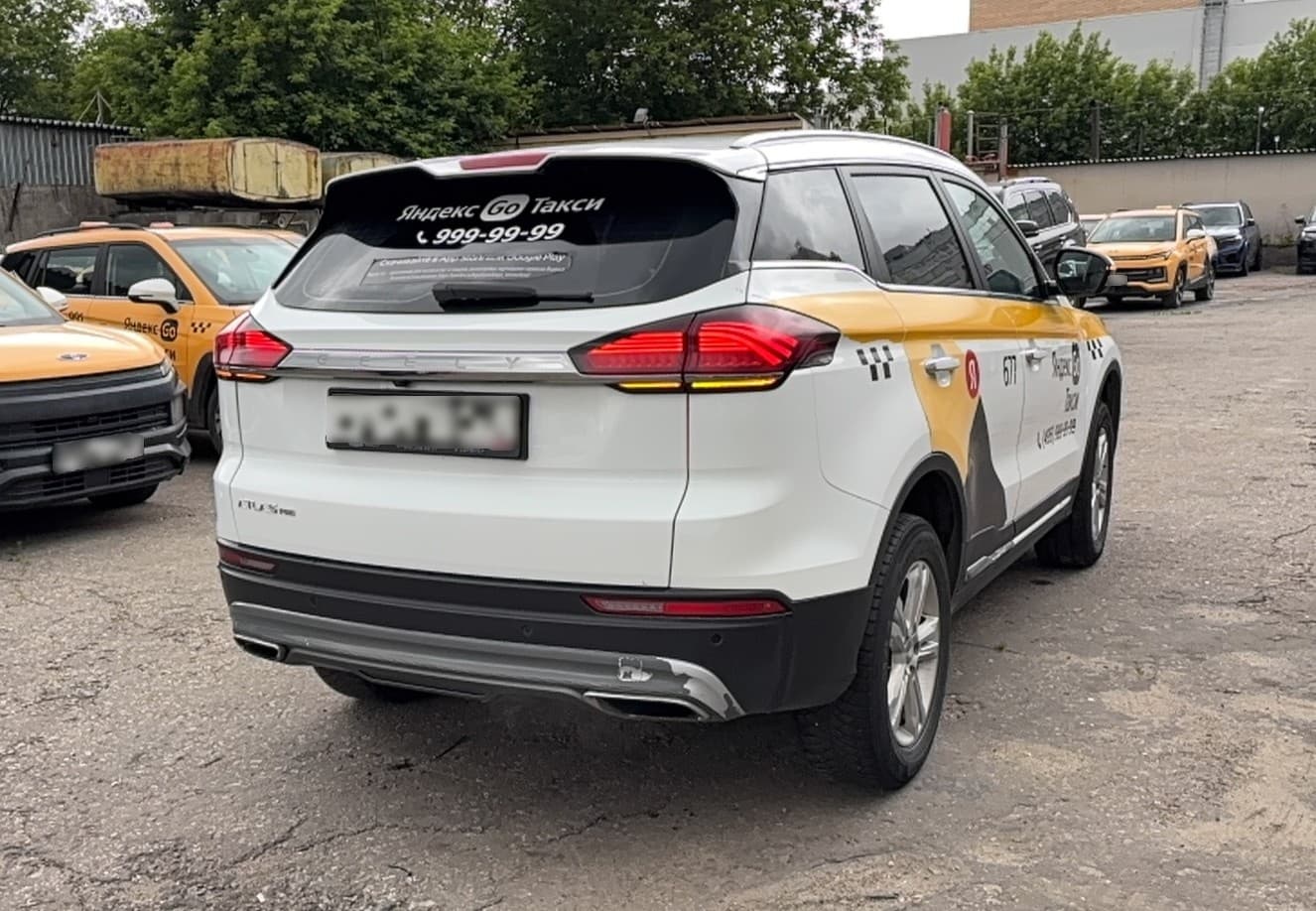 Geely Atlas Pro - 3
